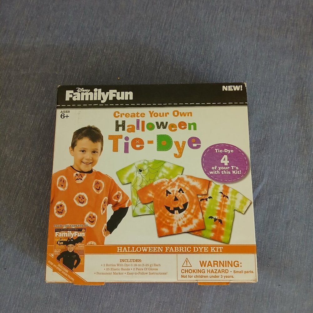 Disney Family Fun Create your own Halloween Dye New